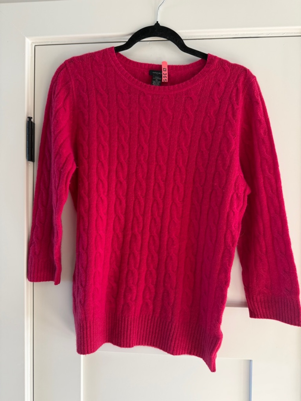 Only Mine Bright Pink Cable-Knit Crewneck Sweater sz XL